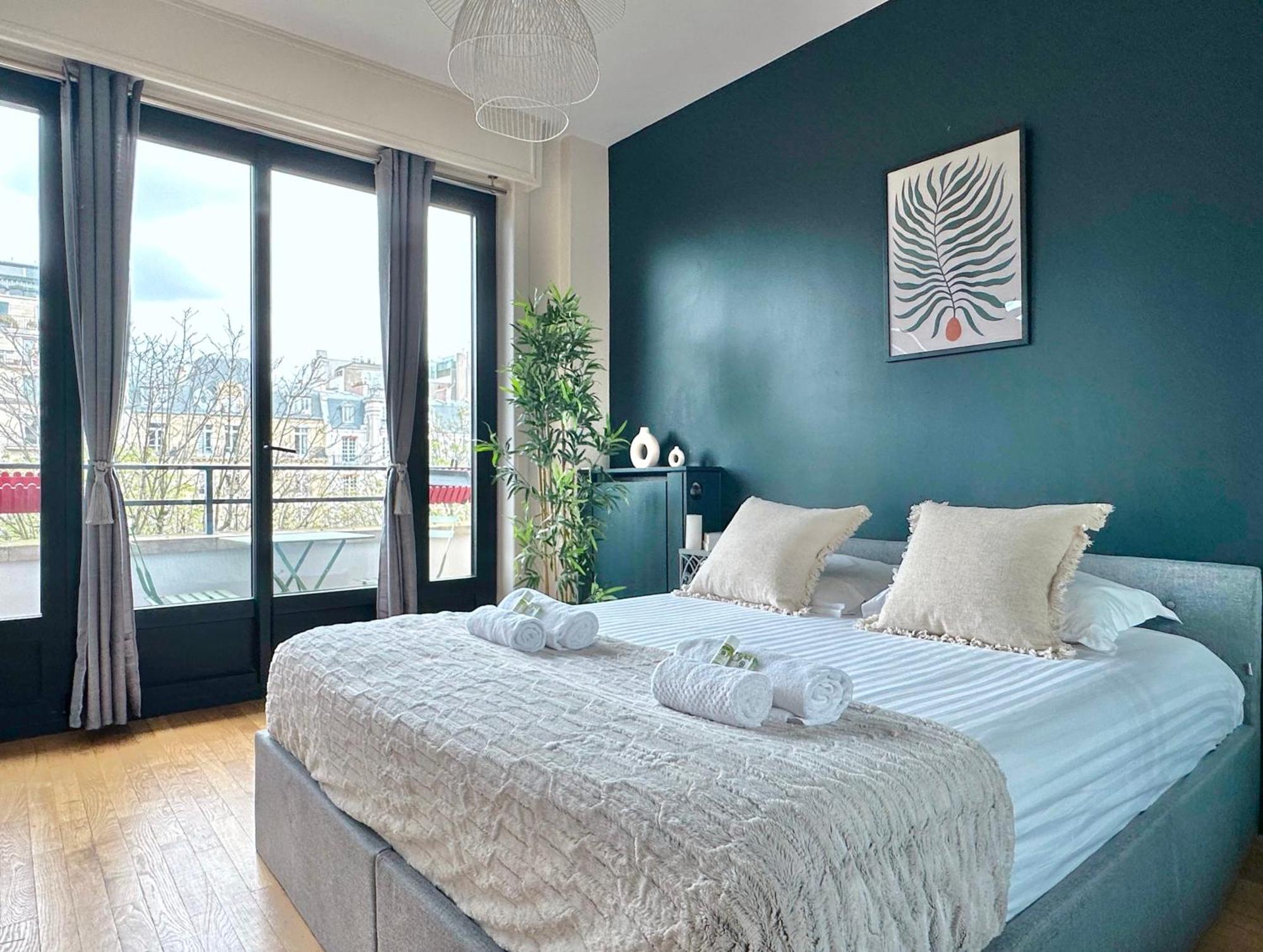 Stylish Apartment With A Balcony In Paris Dış mekan fotoğraf